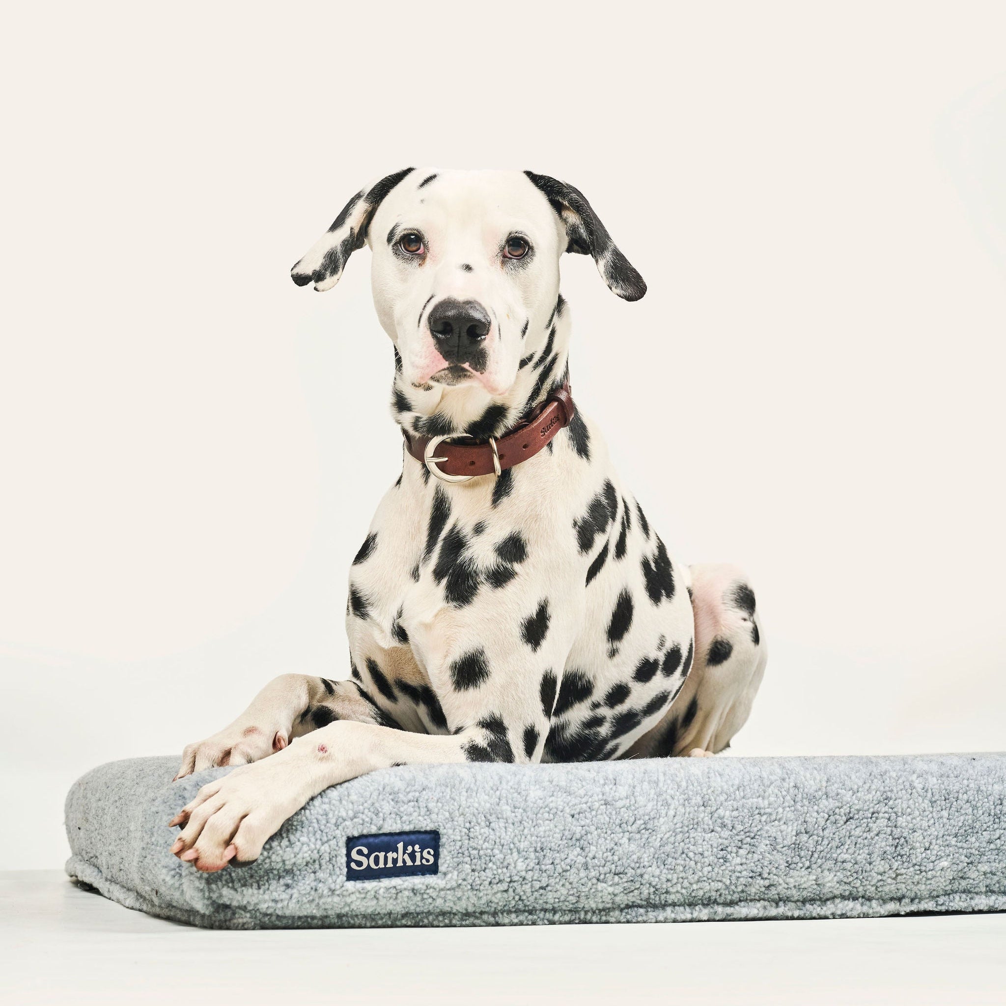 FUNDA DE PELUCHE BASIC GRIS